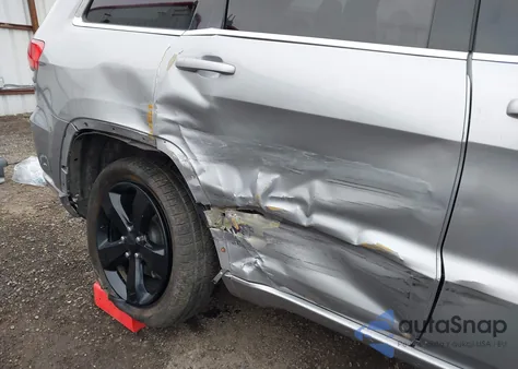 2015 Jeep Grand Cherokee Altitude из США, поврежденный, VIN 1C4RJFAG6FC697703